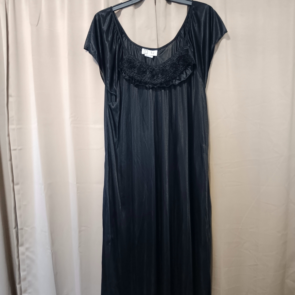 Elegant Black Sheer Nightgown with Rosette Neckline - Size 4X
